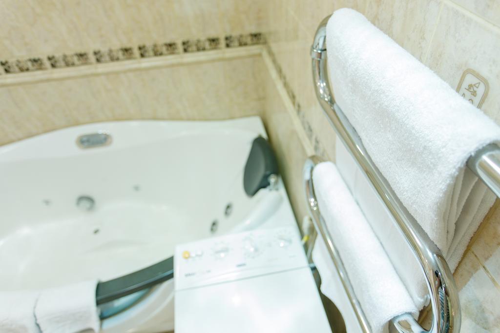 Studio De Luxe With Jacuzzi 苏梅 外观 照片