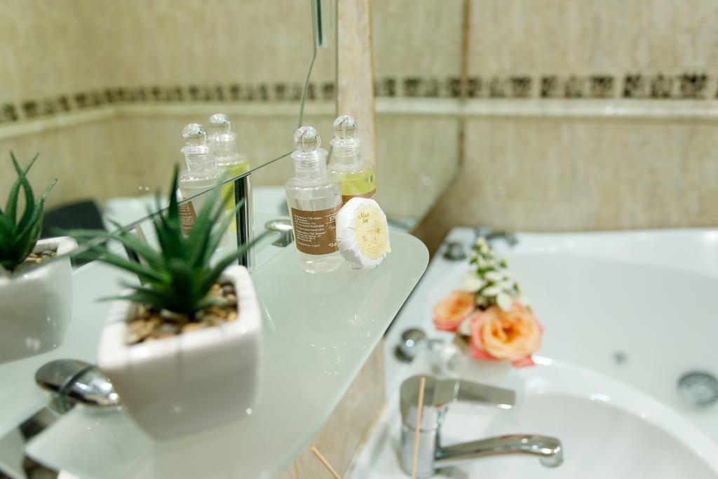 Studio De Luxe With Jacuzzi 苏梅 外观 照片