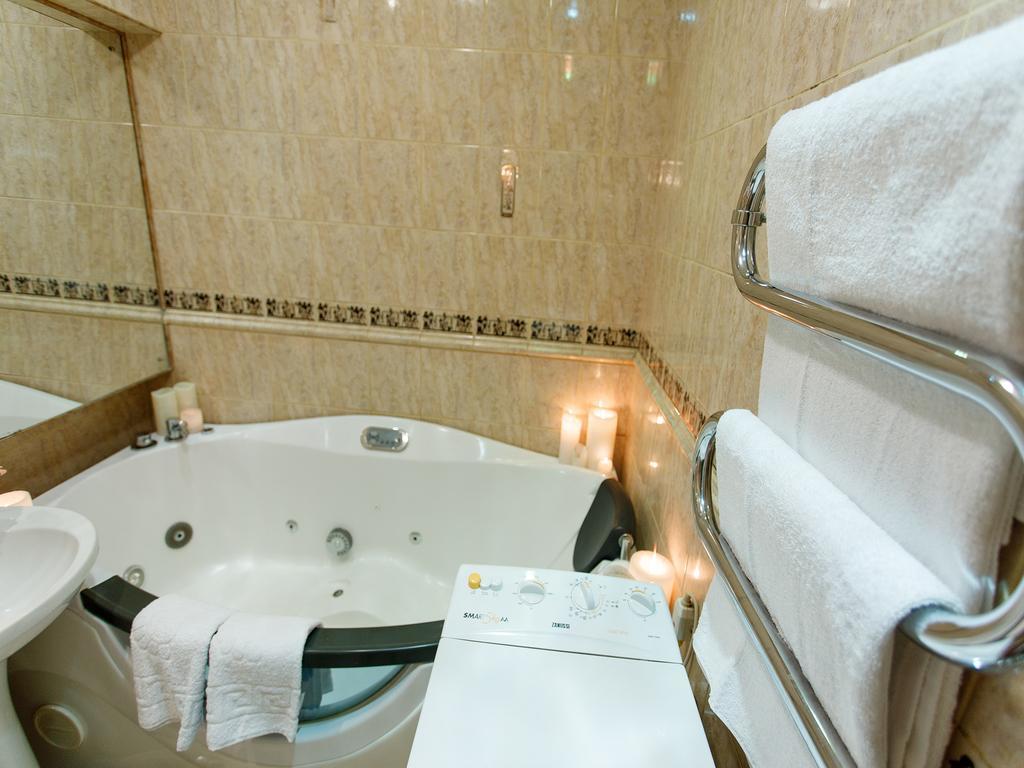 Studio De Luxe With Jacuzzi 苏梅 外观 照片